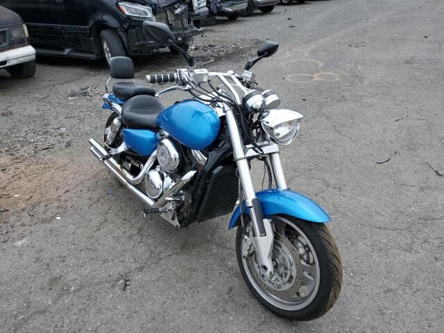 Suzuki VZ1600
