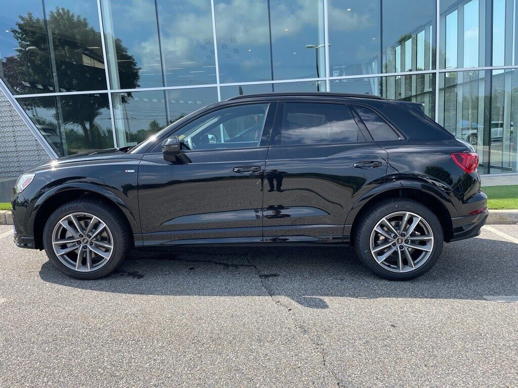 2023 Audi Q3