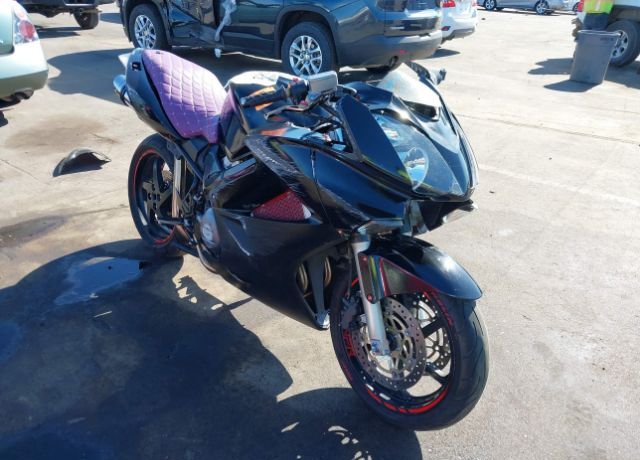 Honda VFR800 (INTERCEPTOR)
