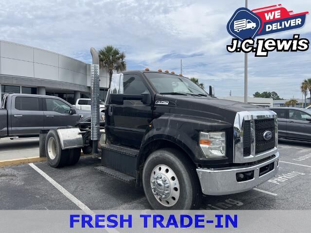 Ford F-750