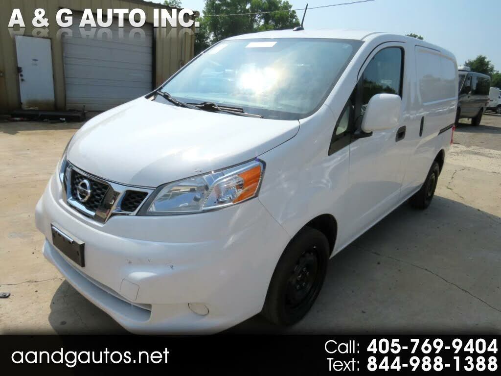 2020 NISSAN NV200