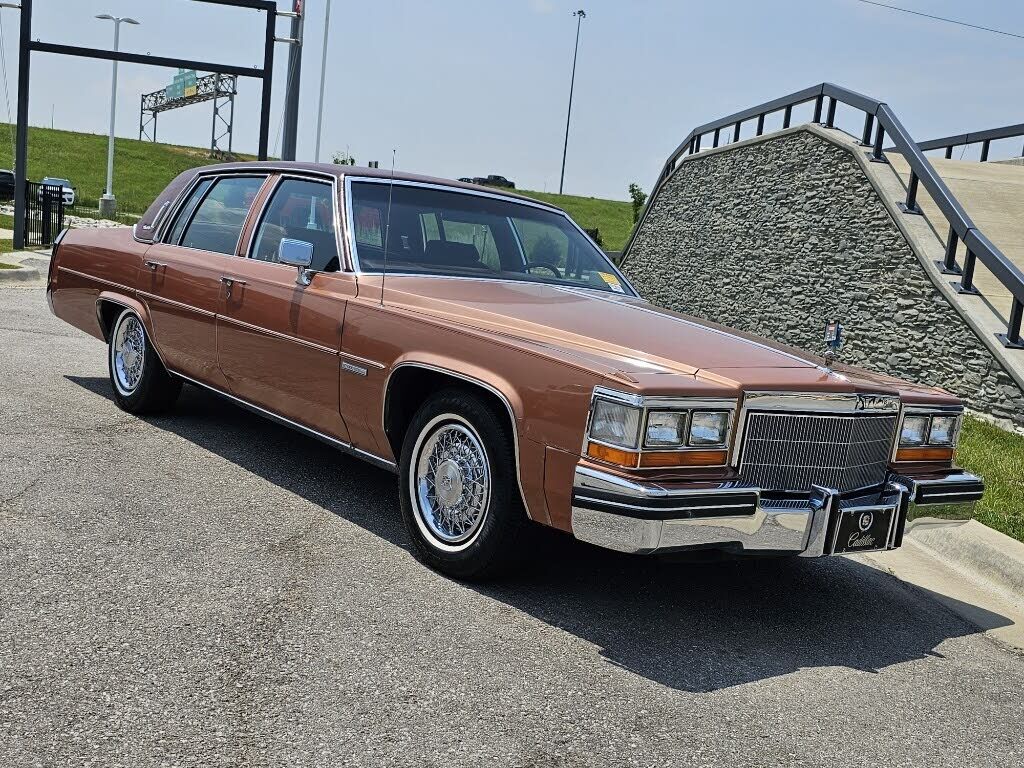 CADILLAC