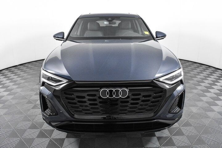 2024 Audi Q8