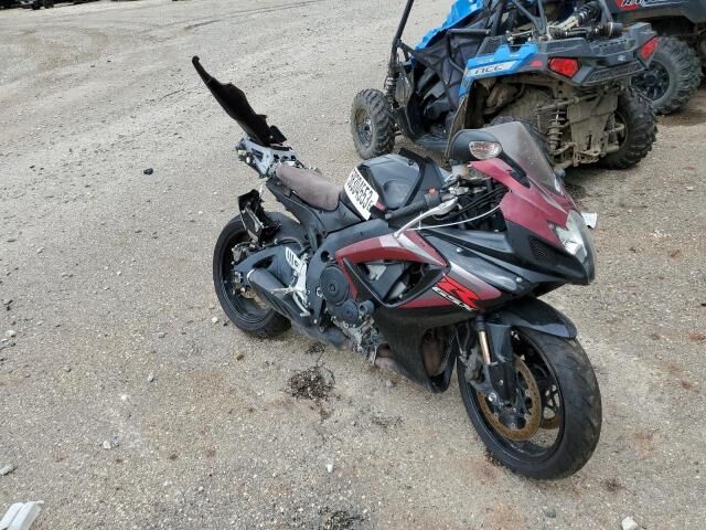Suzuki GSX-R750