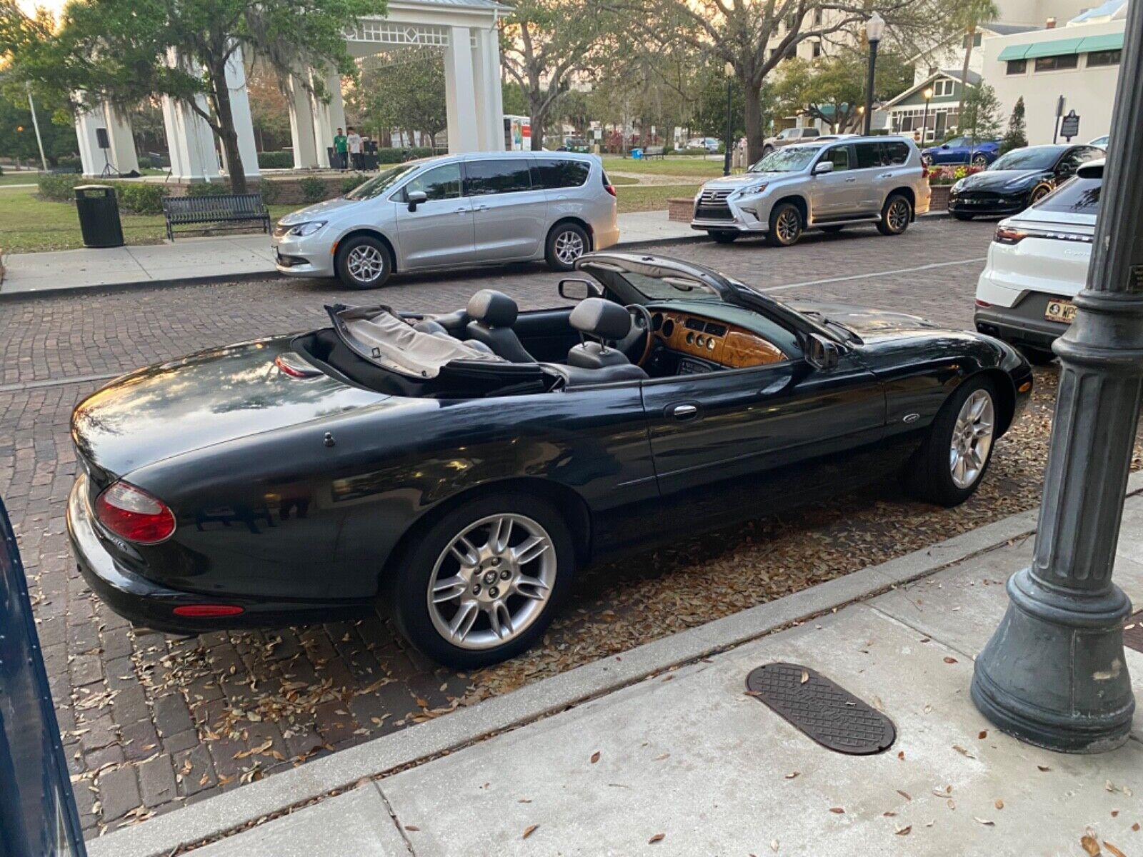 Jaguar XK