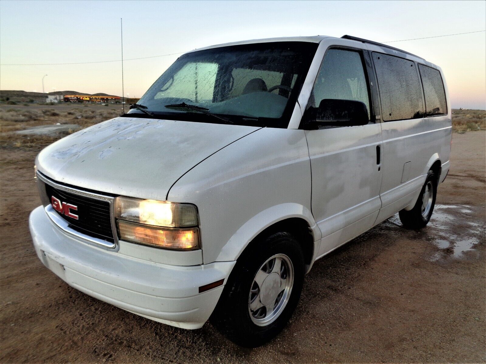 GMC Safari