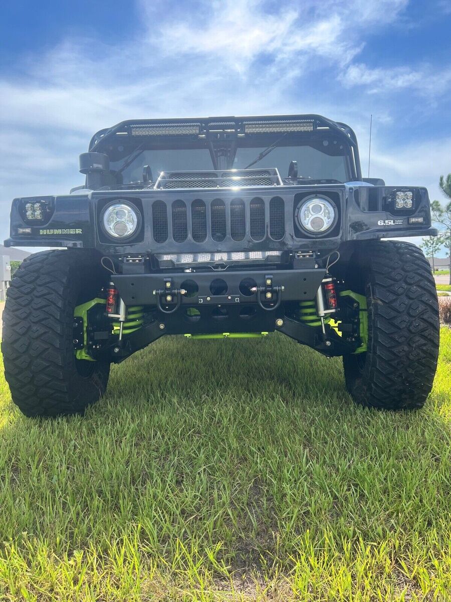 HUMMER H1