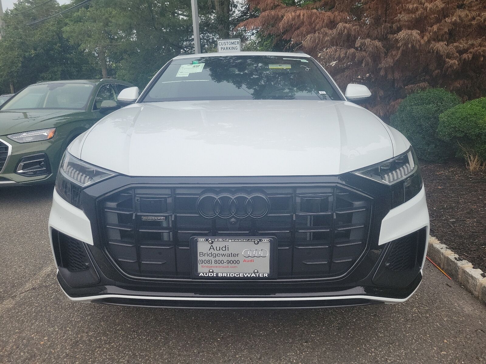 2023 Audi Q8