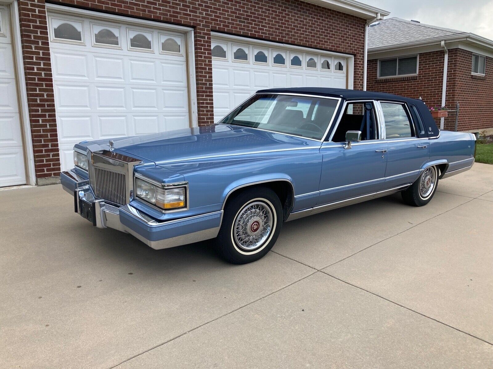 Cadillac Brougham