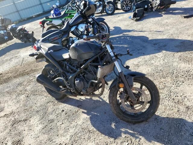Honda CBR250
