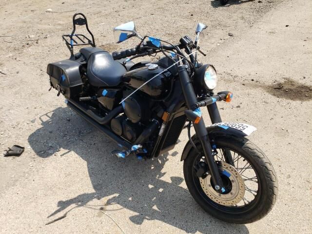 Honda VT750 (Shadow Phantom)