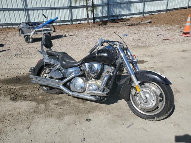 Honda VTX1300R