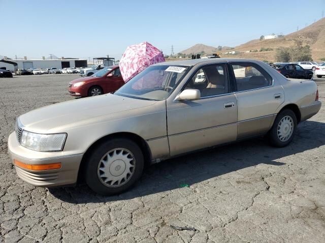 Lexus LS