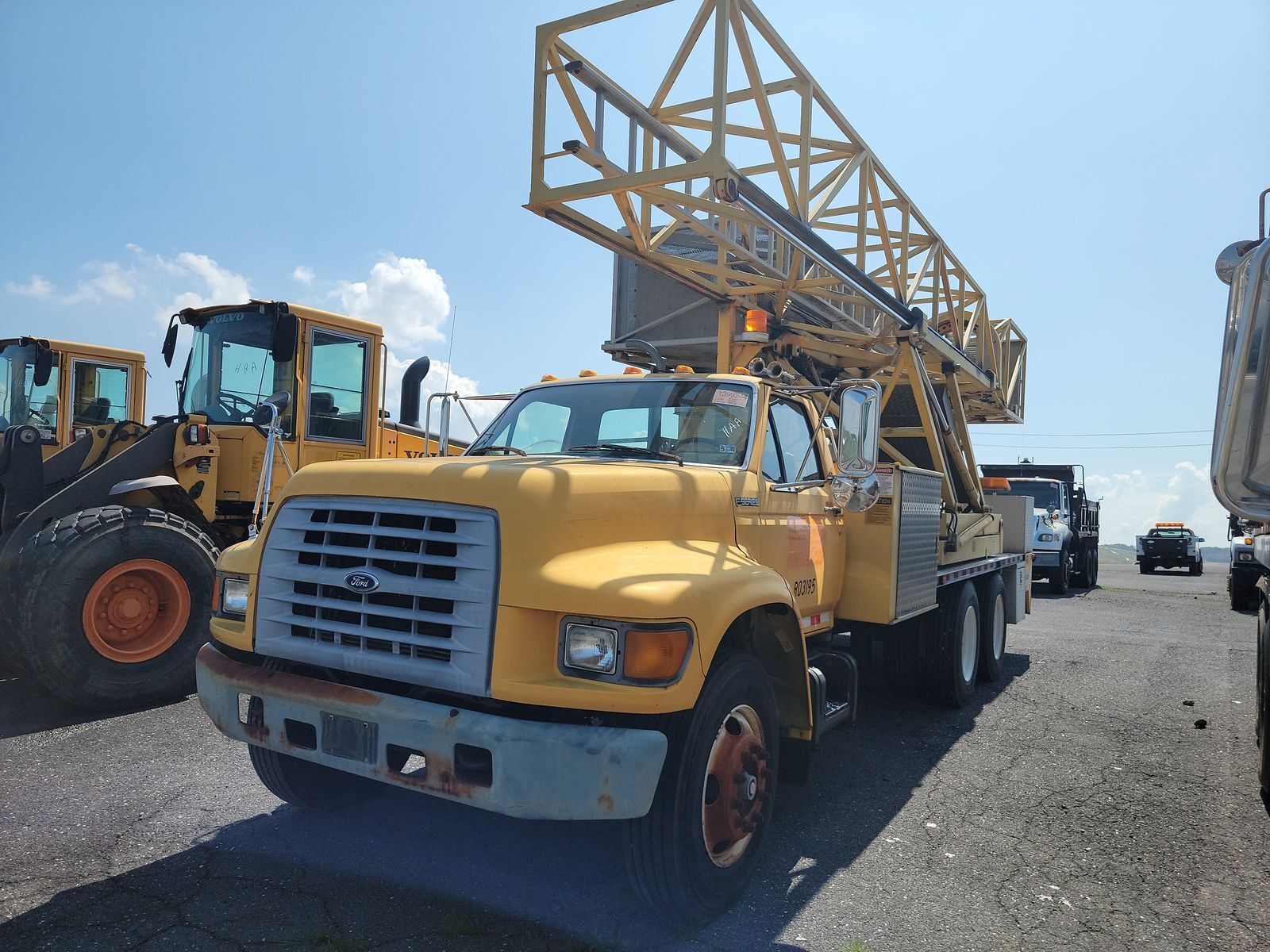 Ford F-800