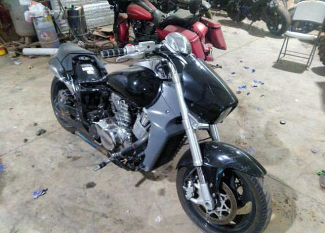 Suzuki VZR1800