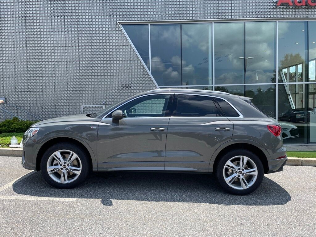 2023 Audi Q3