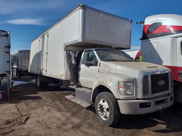 Ford F-750