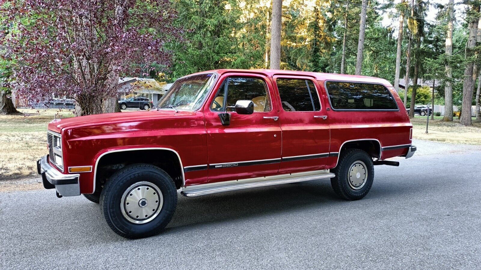 GMC Suburban