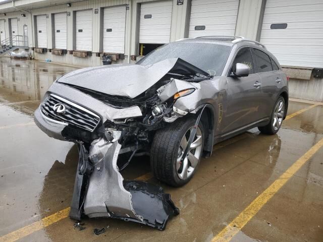 Infiniti FX50