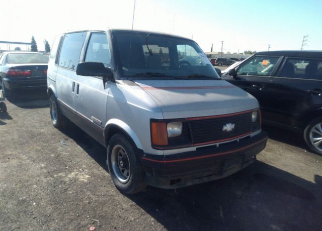 Chevrolet Astro Van