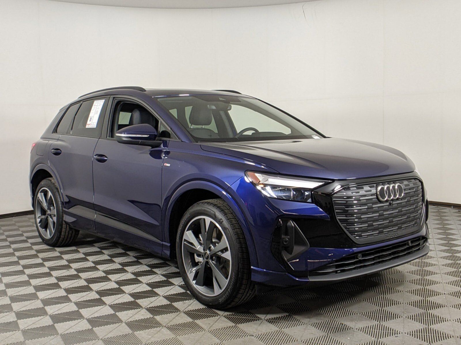 2023 Audi Q4