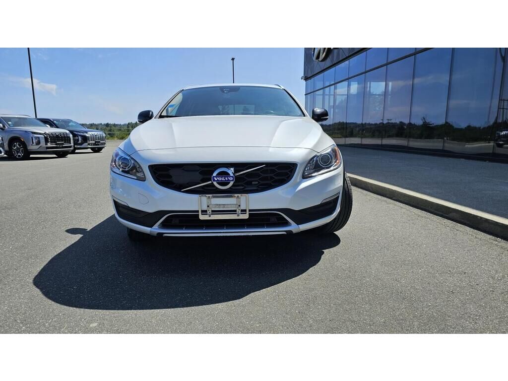 Volvo V60CC