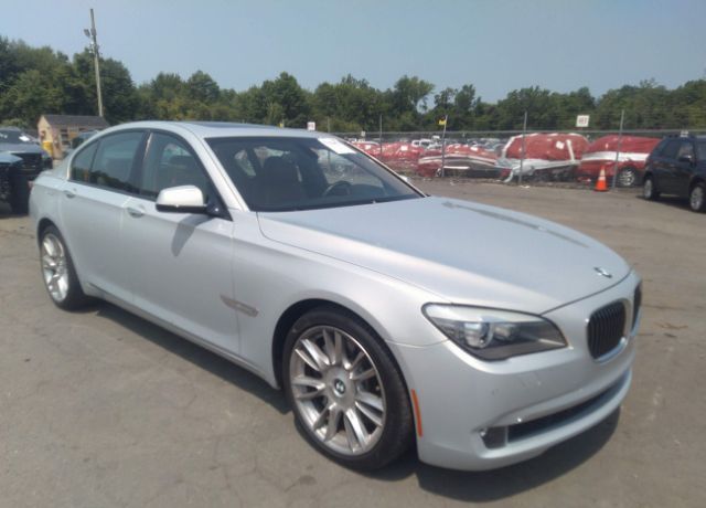 BMW 750i