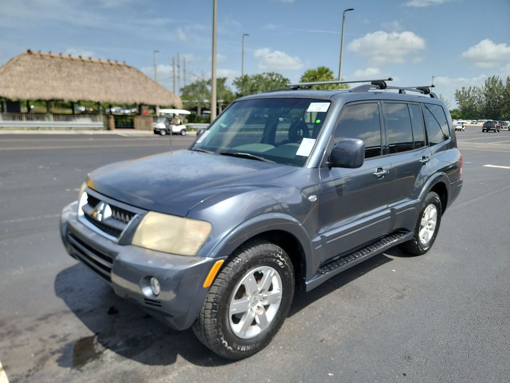 Mitsubishi Montero