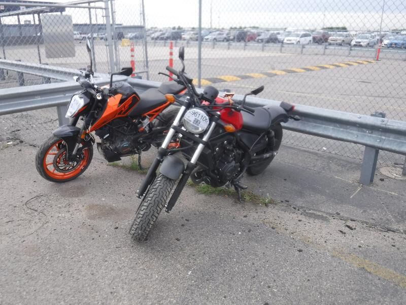 Honda CMX500 (Rebel500)
