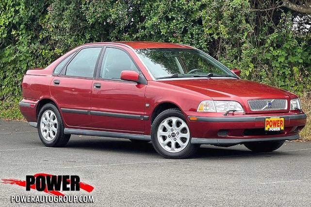 Volvo S40