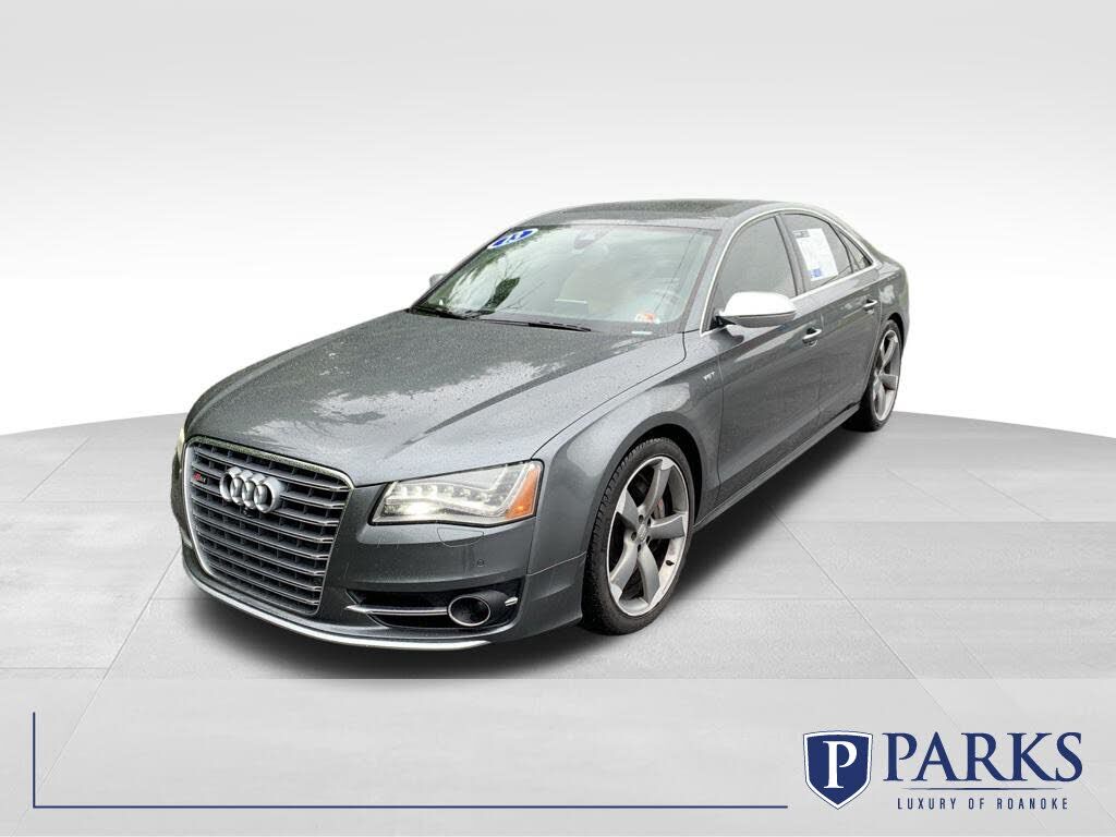 Audi S8
