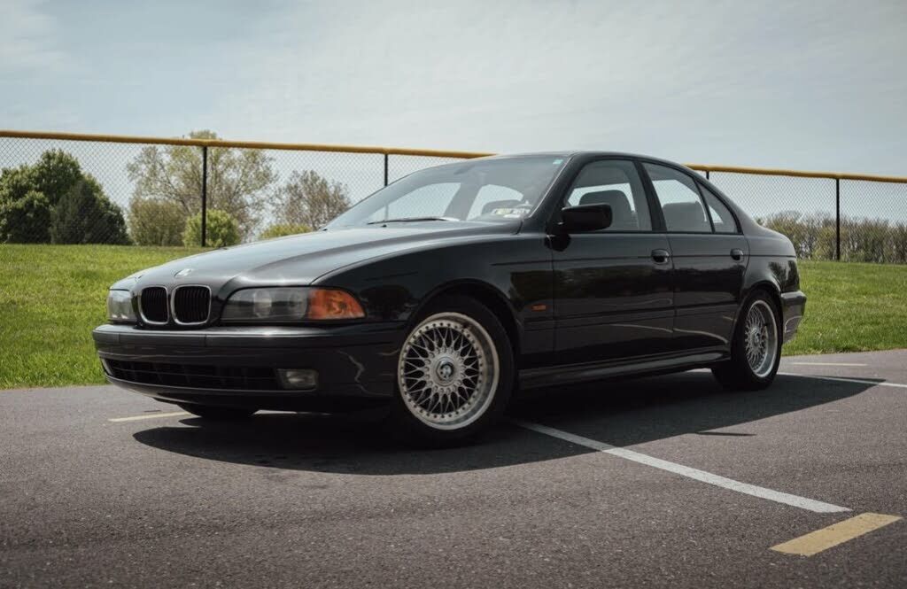 2000 BMW 528i