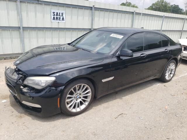 BMW 750i