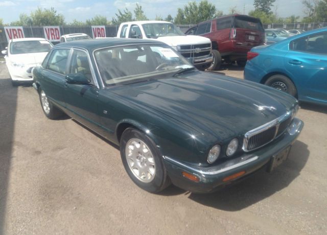Jaguar XJ8