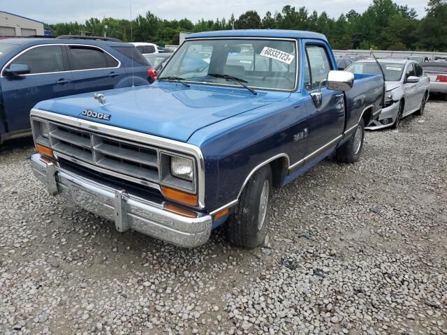 Dodge D-Series