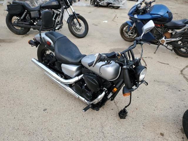 Honda VT750 (Shadow Phantom)