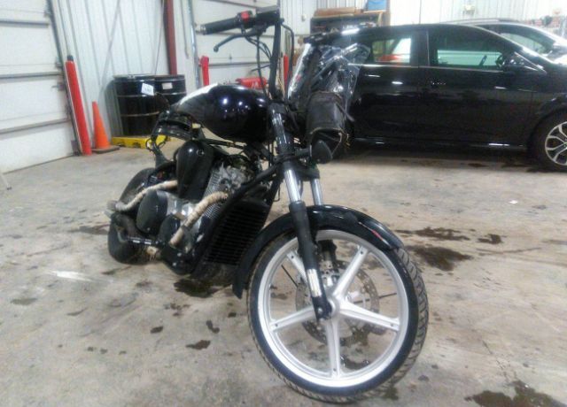Honda VT1300 (Sabre)