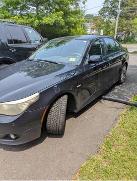 BMW 550i