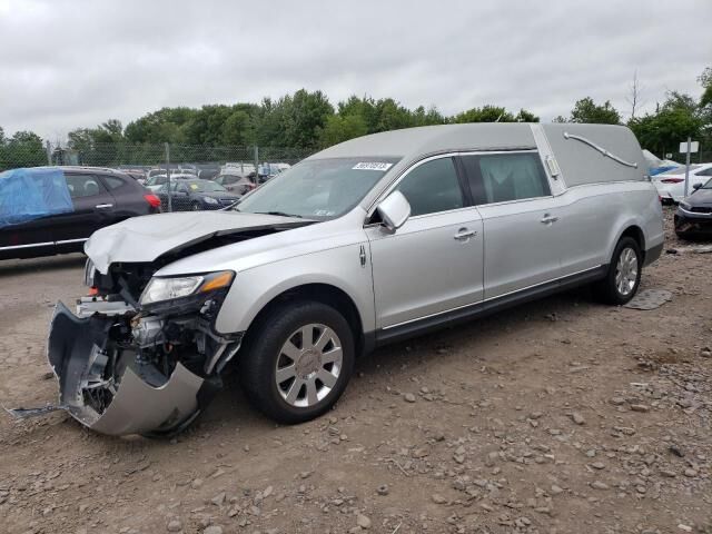 Lincoln MKT