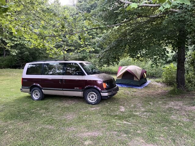 Chevrolet Astro Van