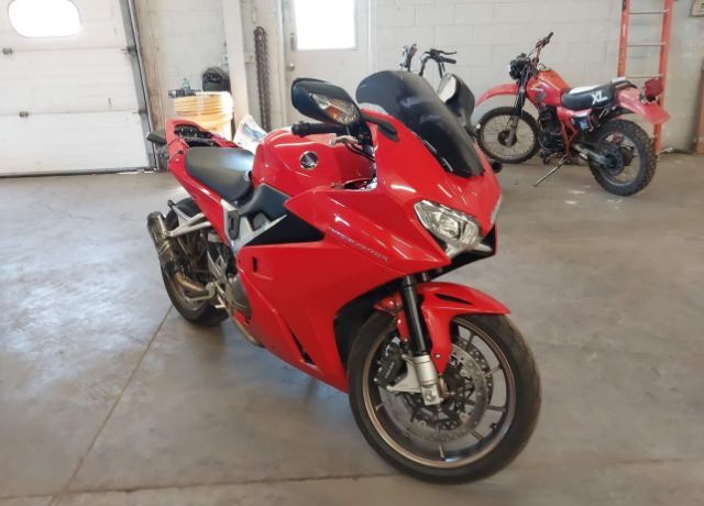 Honda VFR800F (INTERCEPTOR)