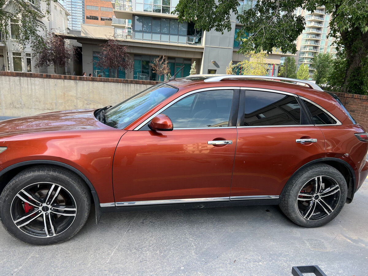 Infiniti FX45