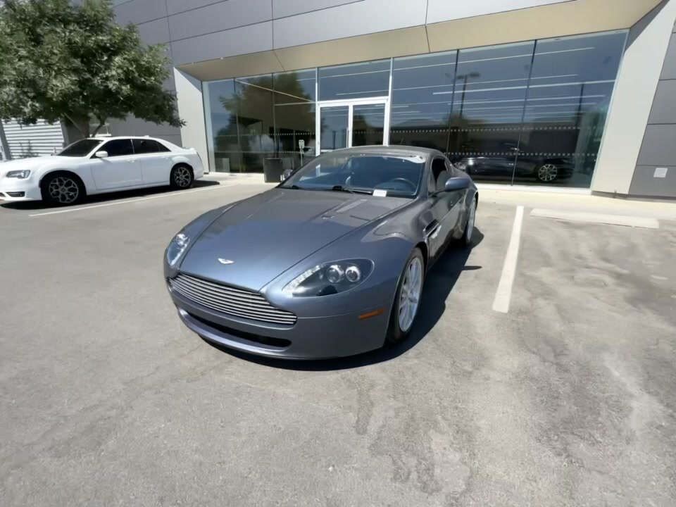 Aston Martin V8 Vantage