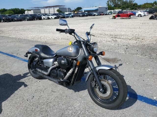 Honda VT750 (Shadow Phantom)