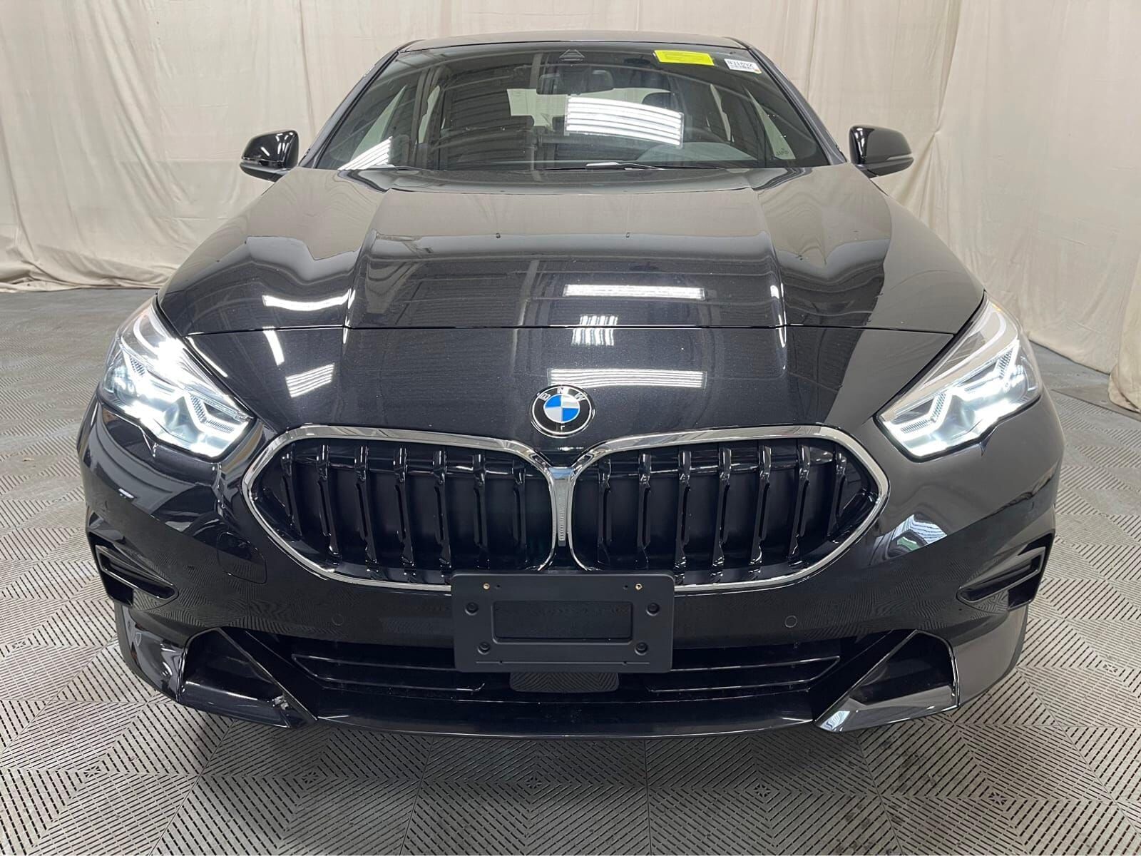 2023 BMW 228i