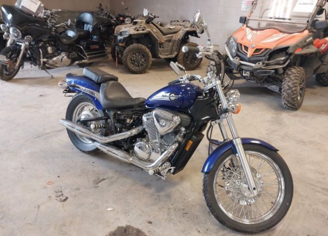 Honda VT600CD (SHADOW VLX DELUXE)