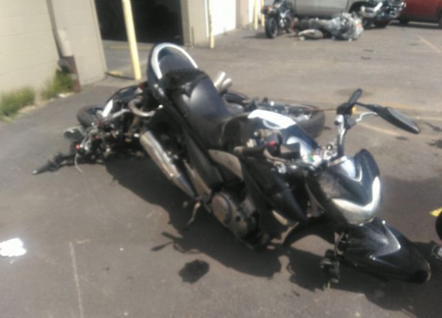 Suzuki GW250L