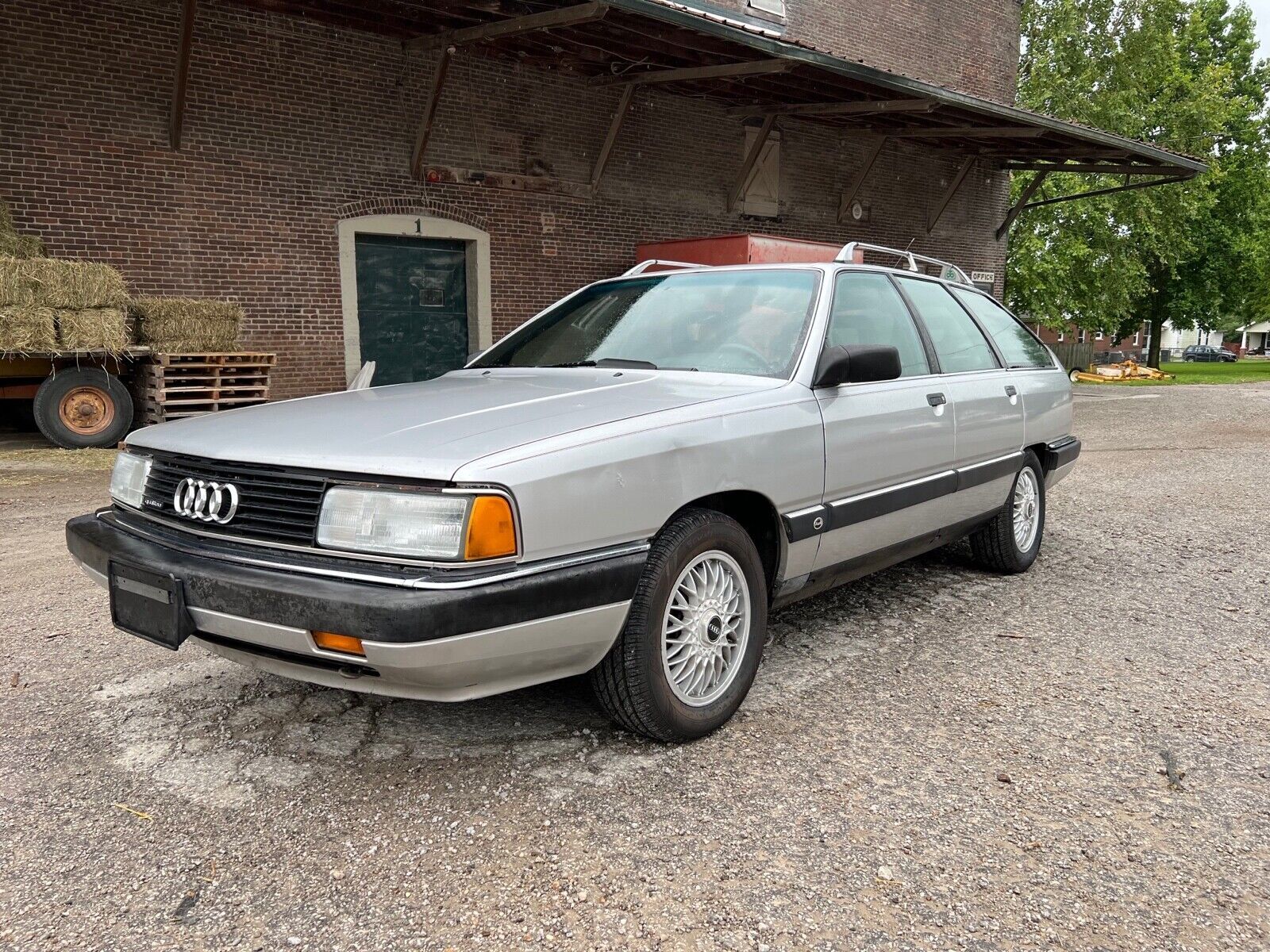 Audi 200