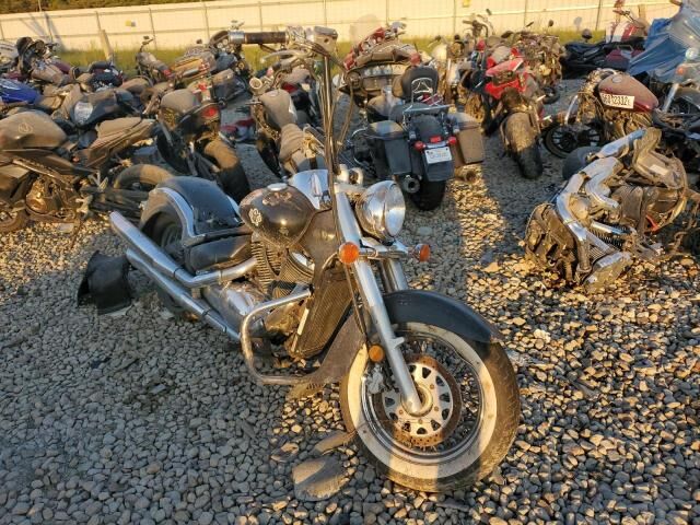 Suzuki VL800K
