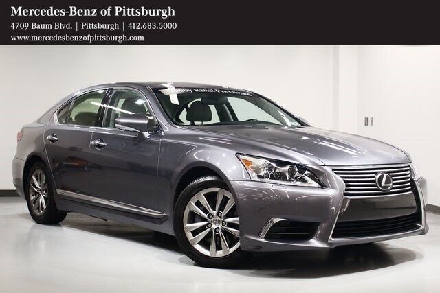 Lexus LS